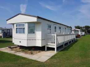 S295 3 BED DELUXE PET FRIENDLY CARAVAN